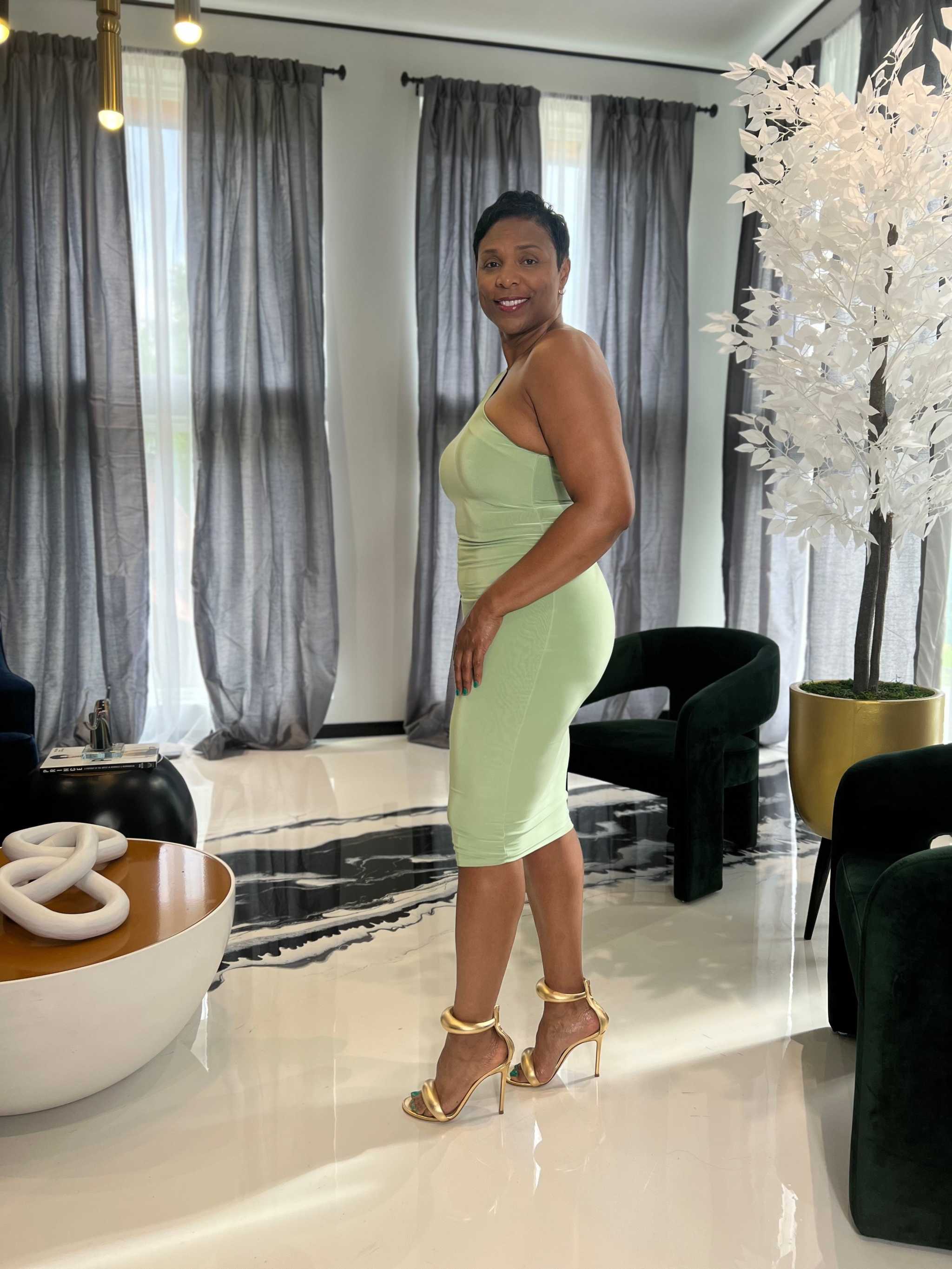 Curve Appeal Midi Dress-Mint