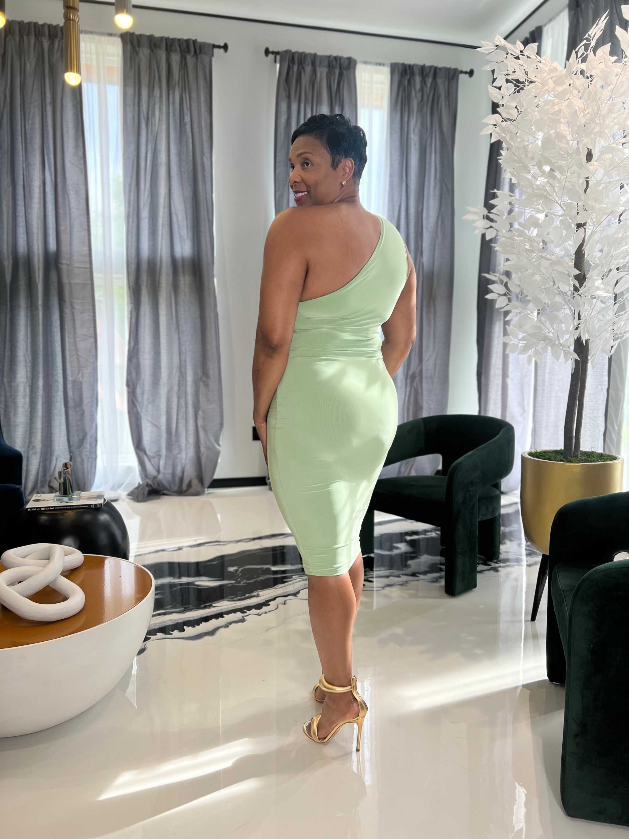Curve Appeal Midi Dress-Mint